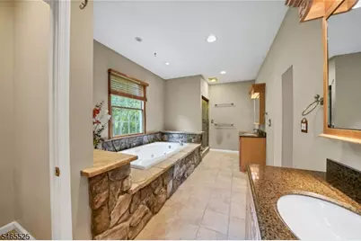 3 Shenandoah Ct, Washington Township, NJ 07853 - Photo 19