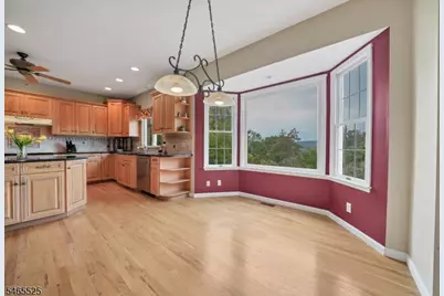 3 Shenandoah Ct, Washington Township, NJ 07853 - Photo 11
