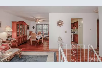 3 Sarno St, Woodbridge Township, NJ 07067 - Photo 5