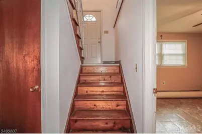 3 Sarno St, Woodbridge Township, NJ 07067 - Photo 21