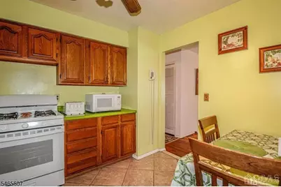 3 Sarno St, Woodbridge Township, NJ 07067 - Photo 13