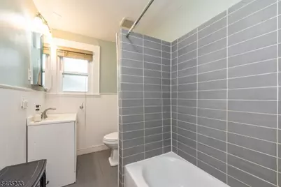84 Johnson Ave, Bloomfield, NJ 07003 - Photo 15