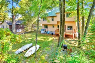 2207 Lakeside Dr W, Vernon, NJ 07422 - Photo 35