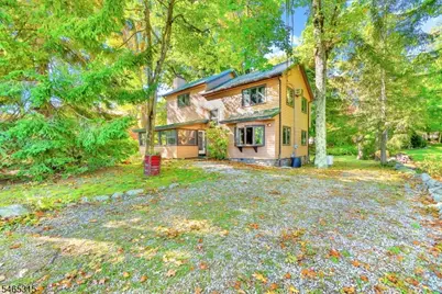 2207 Lakeside Dr W, Vernon, NJ 07422 - Photo 1