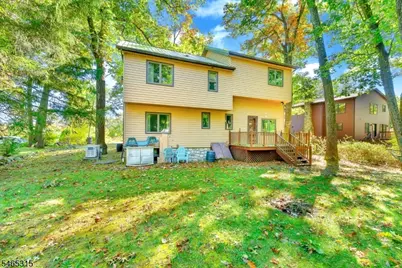 2207 Lakeside Dr W, Vernon, NJ 07422 - Photo 33