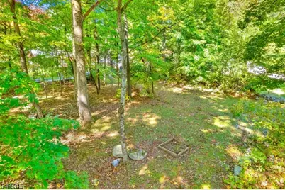 2207 Lakeside Dr W, Vernon, NJ 07422 - Photo 45