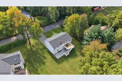 11 Oakland Ter, Fairfield, NJ 07004 - Photo 39