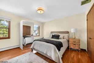 11 Oakland Terrace, Fairfield, NJ 07004 - Photo 17