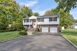 11 Oakland Terrace, Fairfield, NJ 07004 - Photo 27