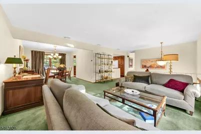 11 Oakland Ter, Fairfield, NJ 07004 - Photo 7