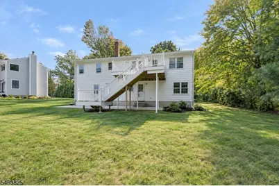 11 Oakland Ter, Fairfield, NJ 07004 - Photo 29