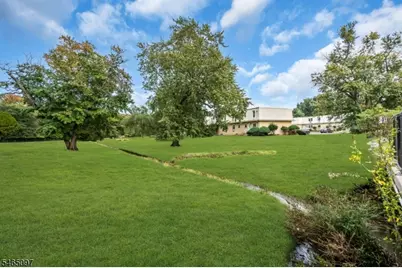53D White Str #53D, Eatontown Boro, NJ 07724 - Photo 25