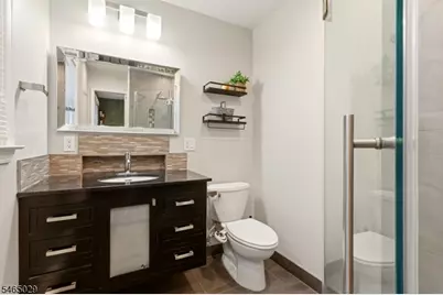 230 River Rd, Raritan Township, NJ 08822 - Photo 15