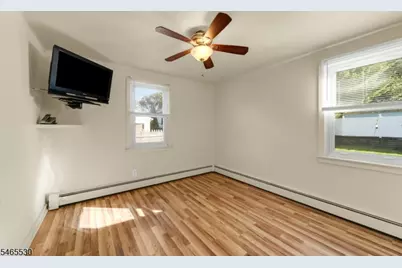 224 Baker St, Dover, NJ 07801 - Photo 13