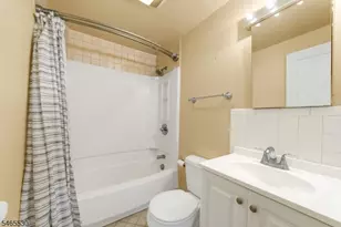 224 Baker St, Dover, NJ 07801 - Photo 9