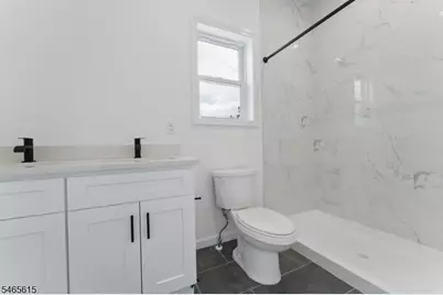 910 Bergen St #2, Newark, NJ 07112 - Photo 7