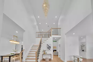 8 Fordham Rd, Livingston, NJ 07039 - Photo 5