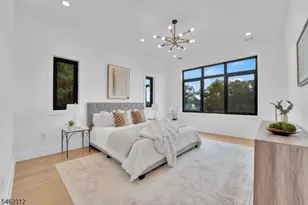 8 Fordham Rd, Livingston, NJ 07039 - Photo 11