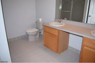 121 Cardigan Ct, Parsippany, NJ 07054 - Photo 27