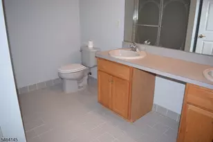 121 Cardigan Ct, Parsippany, NJ 07054 - Photo 27