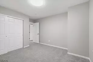 26 Gordon Cir, Parsippany, NJ 07054 - Photo 23
