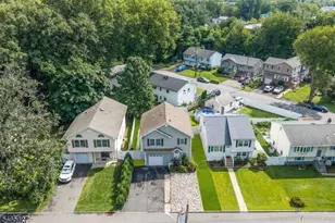 42 Deerfield Rd, Parsippany, NJ 07054 - Photo 37