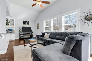 42 Deerfield Rd, Parsippany, NJ 07054 - Photo 21