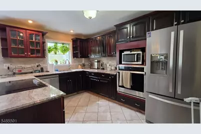 106 Holiday Ln, Montague, NJ 07827 - Photo 13