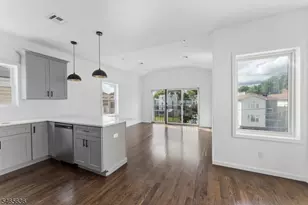 914 Bergen St, Newark, NJ 07112 - Photo 3