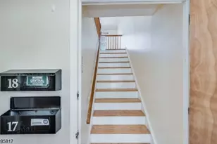 14 Wedgewood Dr, Verona, NJ 07044 - Photo 9