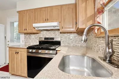 741 Pompton Ave, Cedar Grove, NJ 07009 - Photo 15
