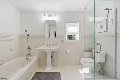 2766 Larchmont Rd, Union Township, NJ 07083 - Photo 27
