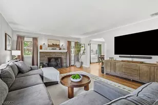 2766 Larchmont Rd, Union Township, NJ 07083 - Photo 5
