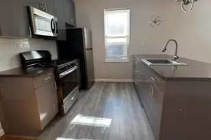10 Walter Pl, Irvington, NJ 07111 - Photo 3
