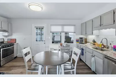 107 Crosby Ave, Totowa, NJ 07512 - Photo 25