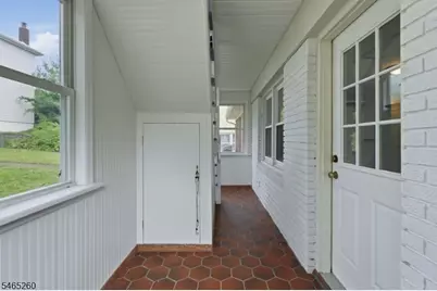 107 Crosby Ave, Totowa, NJ 07512 - Photo 19