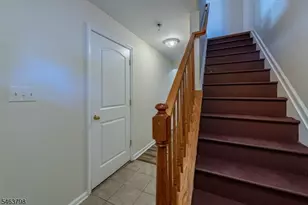24 Alerica Ln, Franklin Township, NJ 08873 - Photo 5