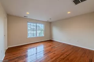 24 Alerica Ln, Franklin Township, NJ 08873 - Photo 23