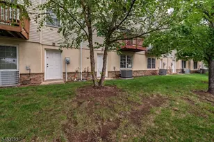 24 Alerica Ln, Franklin Township, NJ 08873 - Photo 41