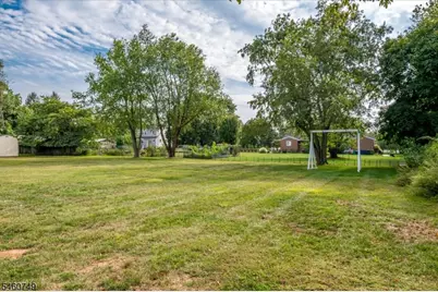 154 Dutton St, Franklin Township, NJ 08873 - Photo 37