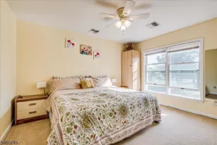 154 Dutton St, Franklin Township, NJ 08873 - Photo 23