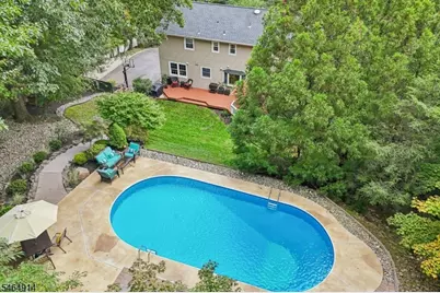 40 Brook Ter, Wayne, NJ 07470 - Photo 3