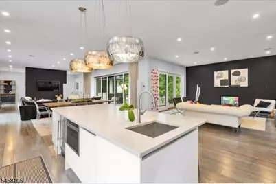 25 Oakwood Dr, New Providence, NJ 07974 - Photo 21