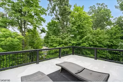 25 Oakwood Dr, New Providence, NJ 07974 - Photo 33