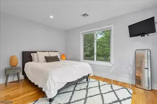 25 Oakwood Dr, New Providence, NJ 07974 - Photo 25