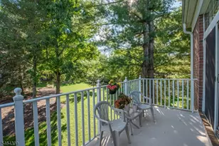 1313 4 Seasons Dr, Wayne, NJ 07470 - Photo 21