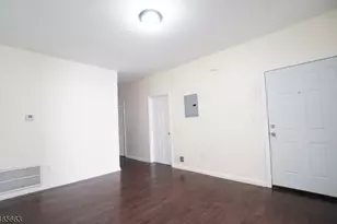290-292 N 6th St, Newark, NJ 07107 - Photo 9