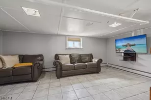 33 Adelaide St, Belleville, NJ 07109 - Photo 19