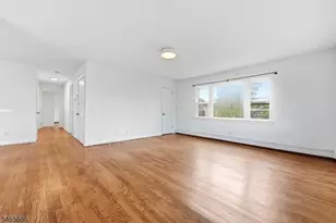 15 Monroe Pl, Montclair, NJ 07042 - Photo 5
