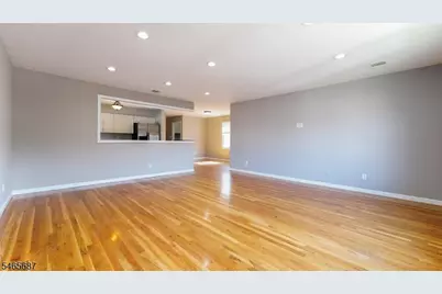 589 Cherry St, Elizabeth, NJ 07208 - Photo 17